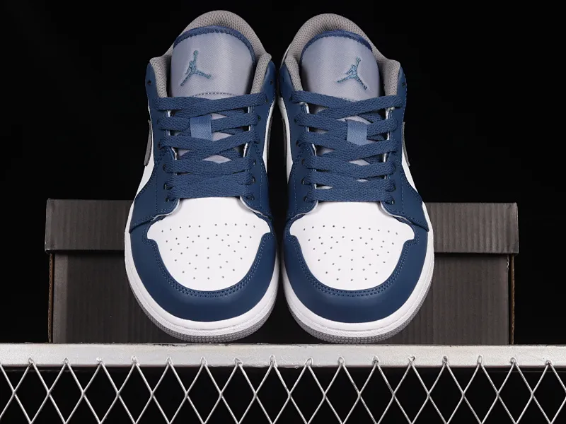 All categories Air Jordan Jordan series basketball shoes Air Jordan 1 Low Z version Air Jordan 1 Low "French Blue" AJ1 Joe 1 white blue cultural low-top casual sneakers 553558-412
